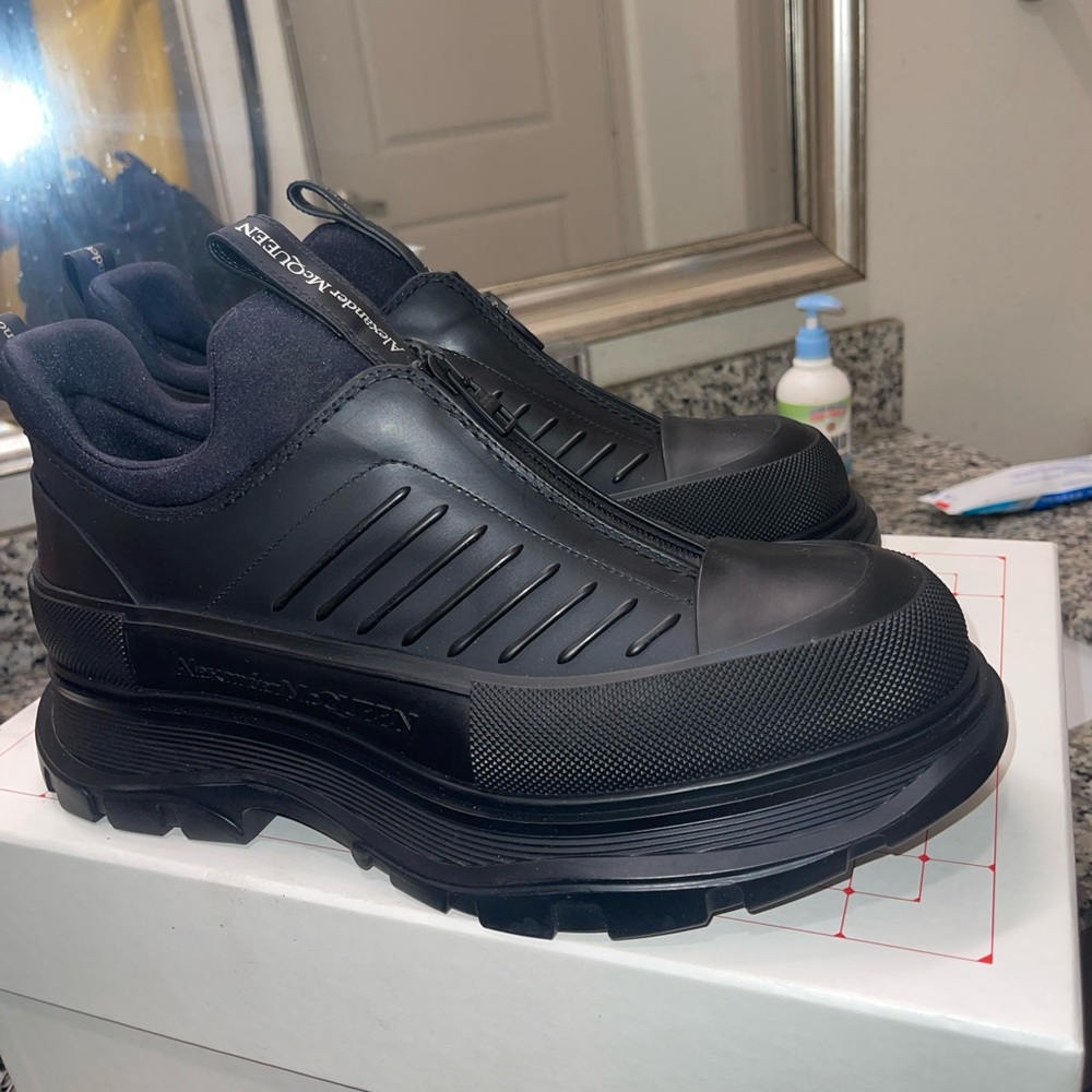 Alexander McQueen tread slick men sneakers - Picture 4 of 8